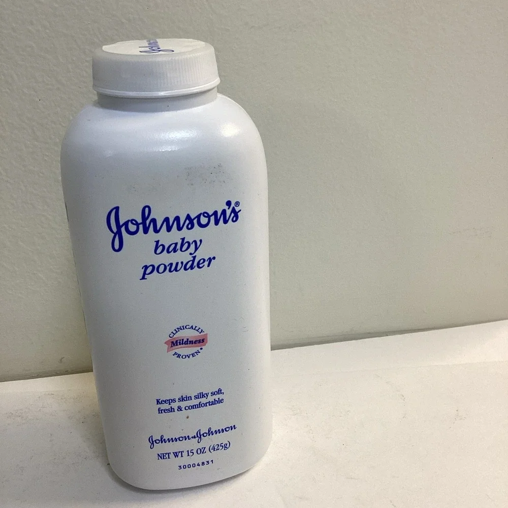 Johnson's Baby Powder Original Formula with Talc 15 oz - Sealed Discontinued